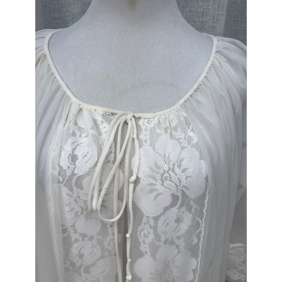 Vintage 1960s Miss Elaine romantic lingerie robe - Picture 6 of 10